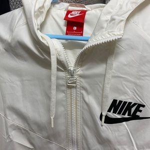 Nike windbreaker